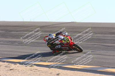 media/Nov-17-2024-CVMA (Sun) [[1fec520723]]/Race 11-Amateur Supersport Open/